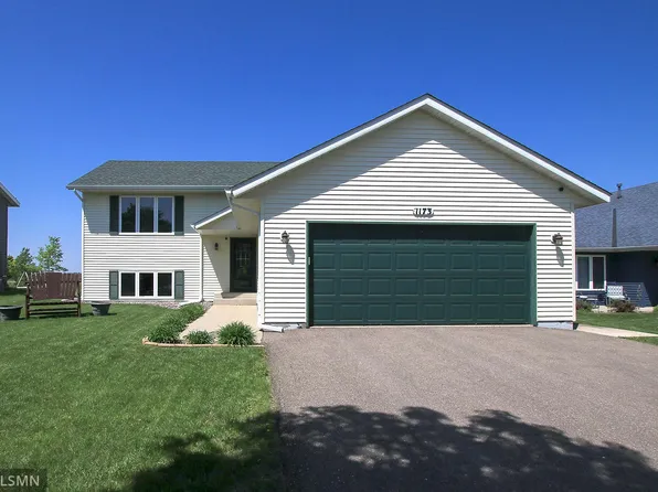 1173 Prairie View Dr SW, Hutchinson, MN 55350