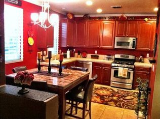 2802 Stonegate Dr, West Sacramento, CA 95691