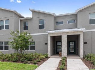 560 Pebble Beach Dr #560, Kissimmee, FL 34747