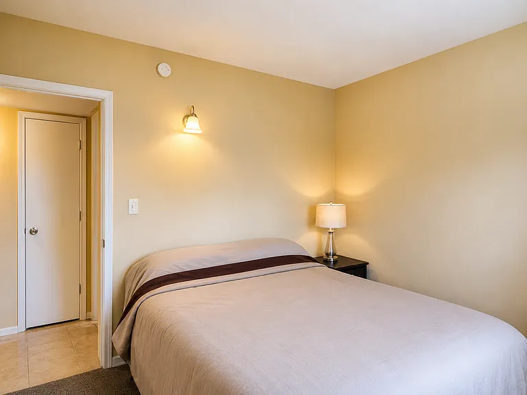 1810 E Blacklidge Dr #514 — Photo 5