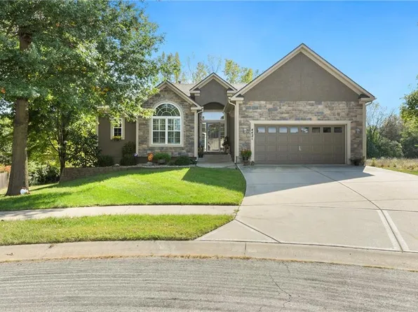 4421 Grand Ct, Leavenworth, KS 66048