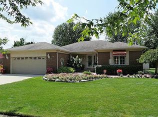 51785 Laurel Oak Ln, Chesterfield, MI 48047