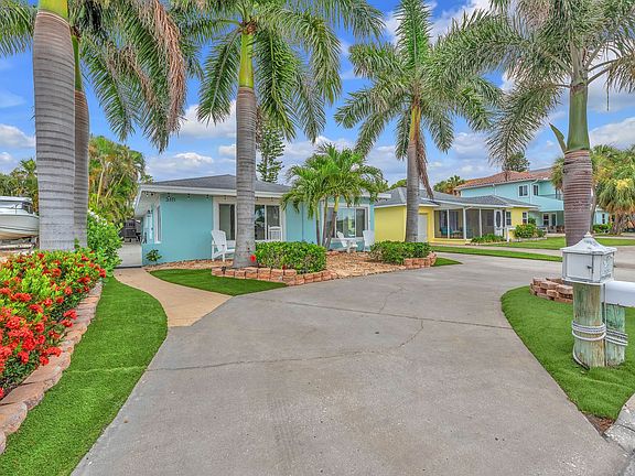 4th image of 3111 W Maritana Dr