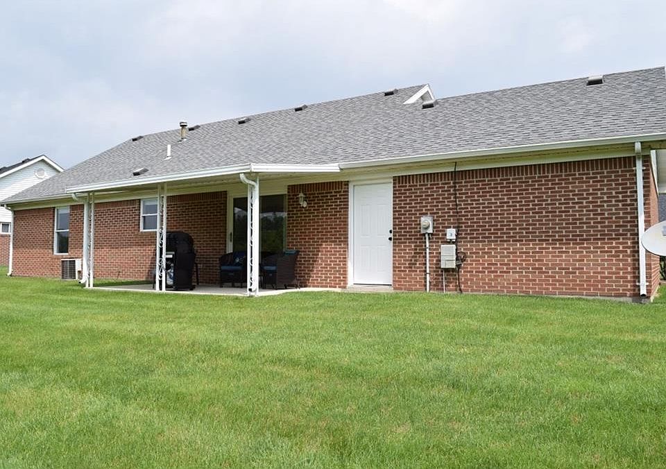2nd image of 1217 Pheasant Run #82