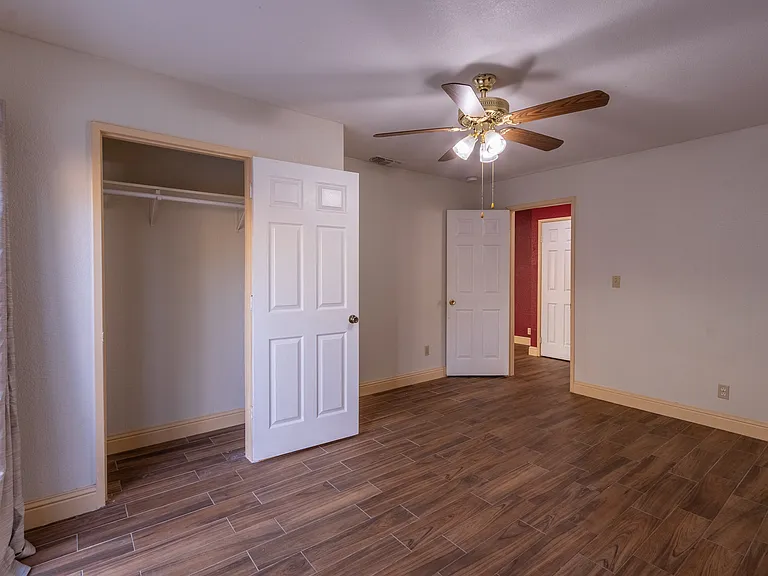 5500 Sunset Oak Ct — Photo 41