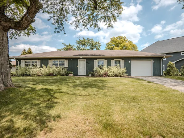 5547 S Bruner St, Hinsdale, IL 60521