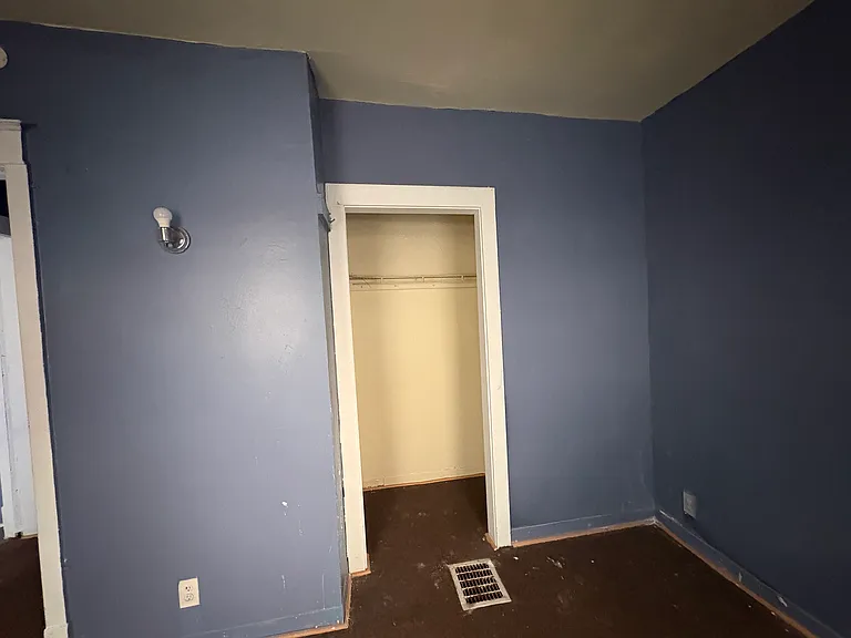 255 Ontario St #1 — Photo 10
