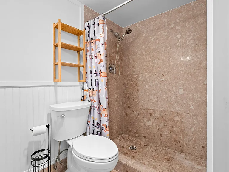 620 NE 12th Ave #602 — Photo 26
