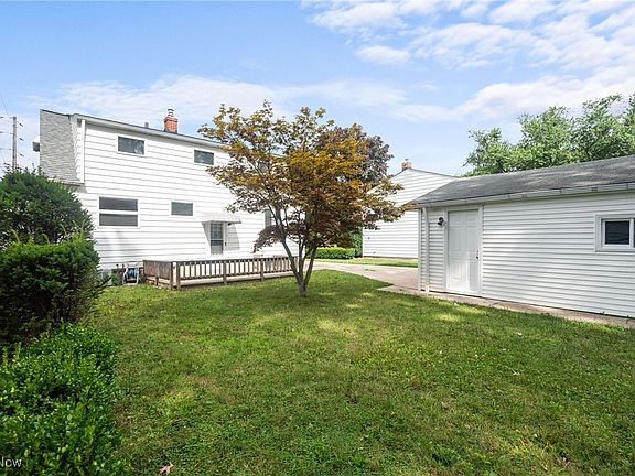 5th image of 6355 Grosse Dr