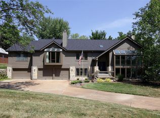 10991 Chambray Ct, Saint Louis, MO 63141