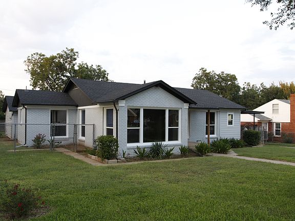 3rd image of 2409 Alloway Dr