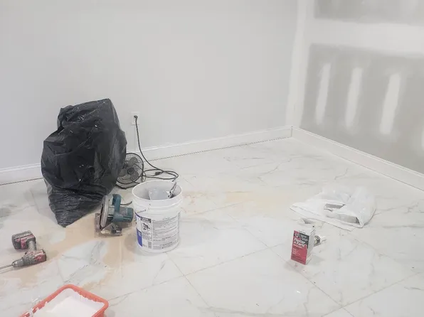 (undisclosed Address), Jamaica, NY 11434