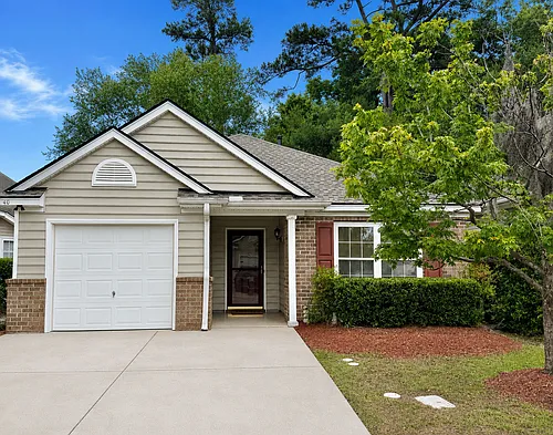 40 Gables Ln Photo 1