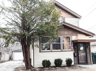 229 W Ridgeland Ave, Waukegan, IL 60085