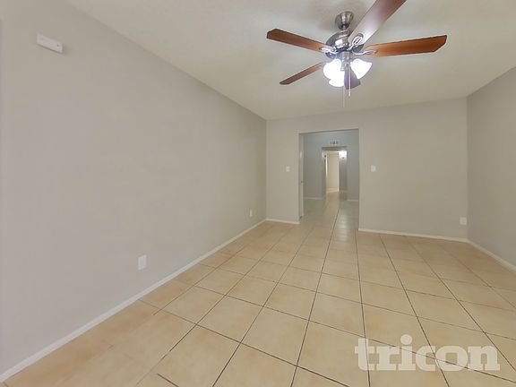 5th image of 4055 W Desert Cove Ave