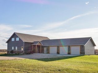 8101 11th Ave NW, Burlington, ND 58722