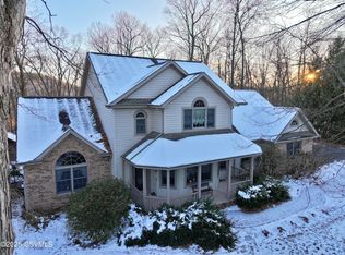 206 Park Rd, Herndon, PA 17830