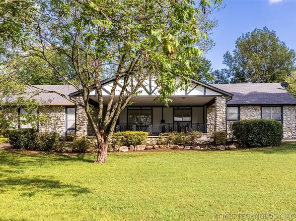 24371 S Lindley Dr, Claremore, OK 74019