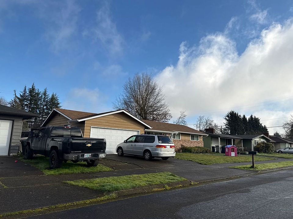 2nd image of 1082 W 7th Pl