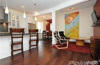 4th image of 4947 McPherson Ave