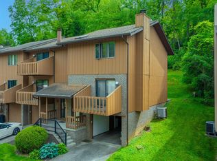 203 Morgan Dr, Morgantown, WV 26505