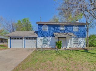 1919 Oakhurst Cir, Norman, OK 73071