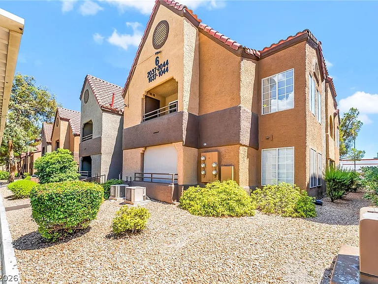 2200 S Fort Apache Rd #2044 — Photo 2