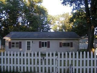 2nd image of 3872 Woods Rd