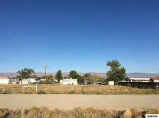 69 Mountain Ln, Yerington, NV