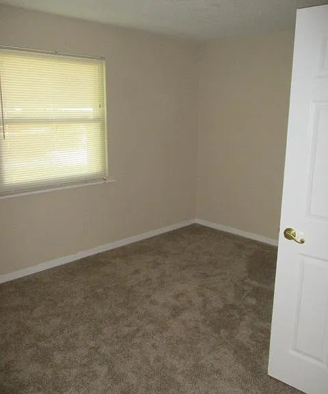 11185 Fairbanks Grant Rd W — Photo 8