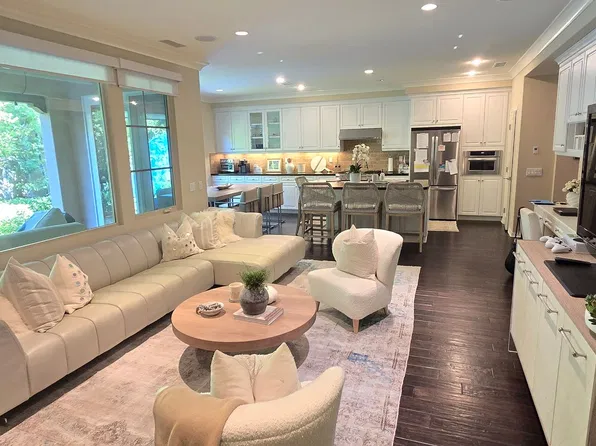 56 Lupari, Irvine, CA 92618
