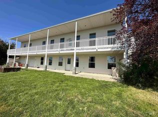 202 Pintail Ln, Moscow, ID 83843