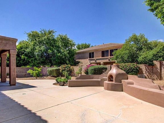 3rd image of 6012 W Kerry Ln