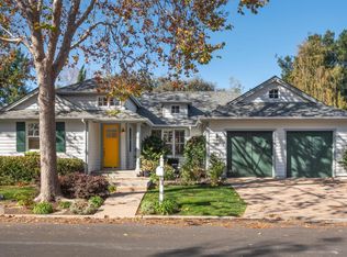 199 Seminary Dr, Menlo Park, CA 94025