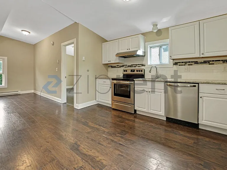 23 Rufus St #2 — Photo 10
