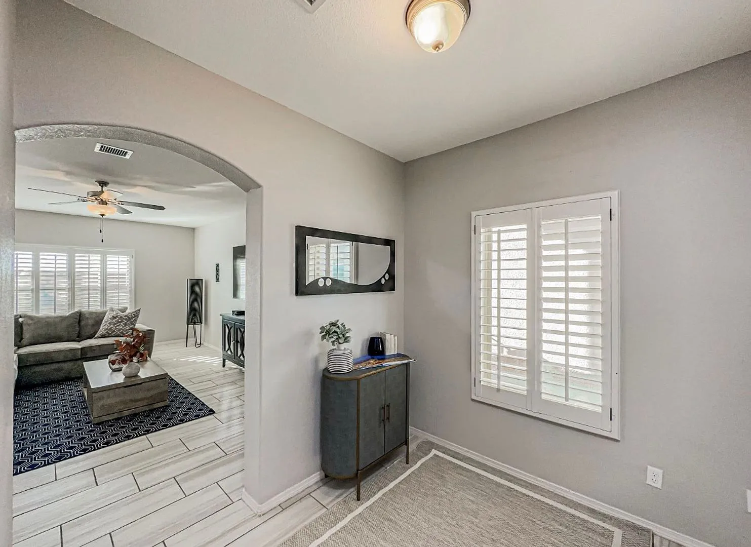 Westside area Rental (Completely Furnished) Beautiful 3 bed/2.5 baths — Photo 3