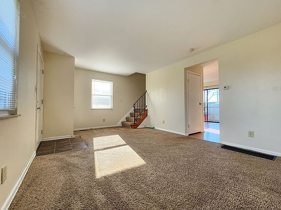 5th image of 2527 Sonora Dr