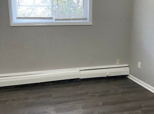 9 Beaver Brook Rd #9, Danbury, CT 06810