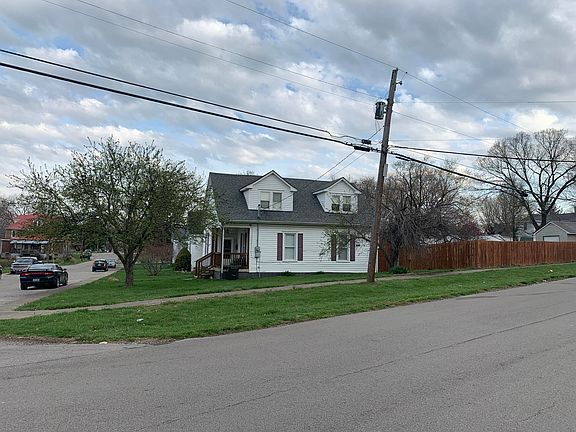 5th image of 402 Walnut St