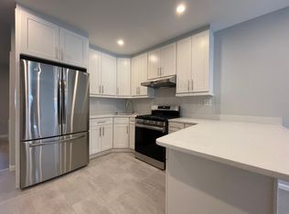 2029 86th St #3, Brooklyn, NY 11214