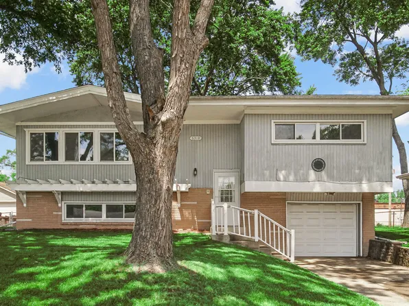 6310 Defiance Ave, Portage, IN 46368