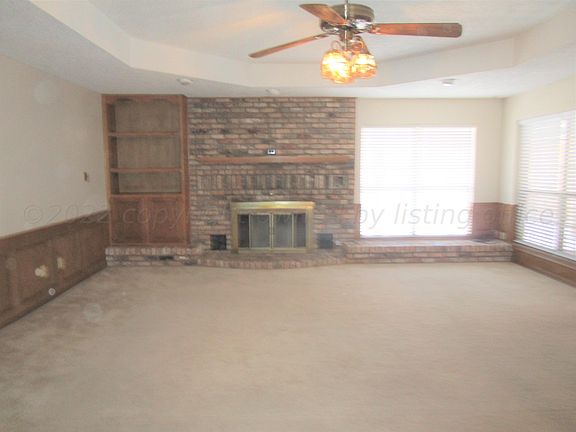 3rd image of 1400 N Christy St