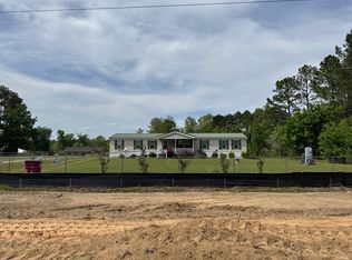 145 Cypress Springs Dr, Oakfield, GA 31772