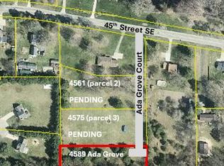 4589 Ada Grove Ct SE, Ada, MI