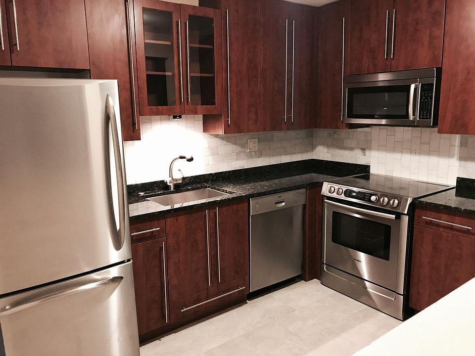 1st image of 459 E Spruce Dr