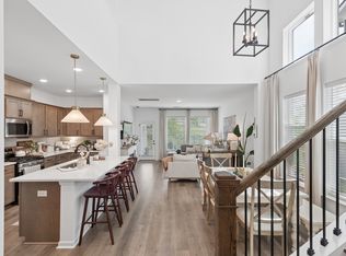 1200 Linn Cove Ct, Gallatin, TN 37066