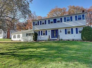 8 Aurora Dr, Cumberland, RI 02864