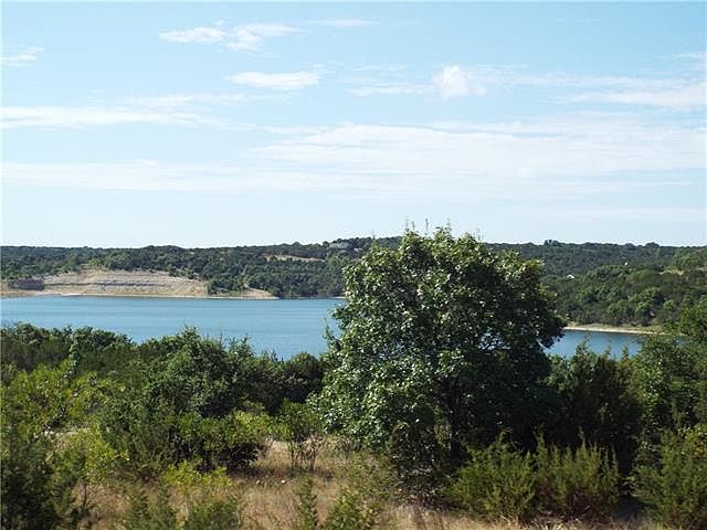 1st image of 2381 Lakeside Dr