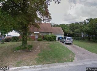 207 E Chickasaw Rd, Virginia Beach, VA 23462