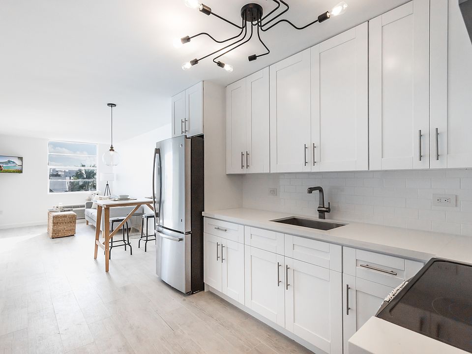 1st image of 710 Washington Ave APT 420